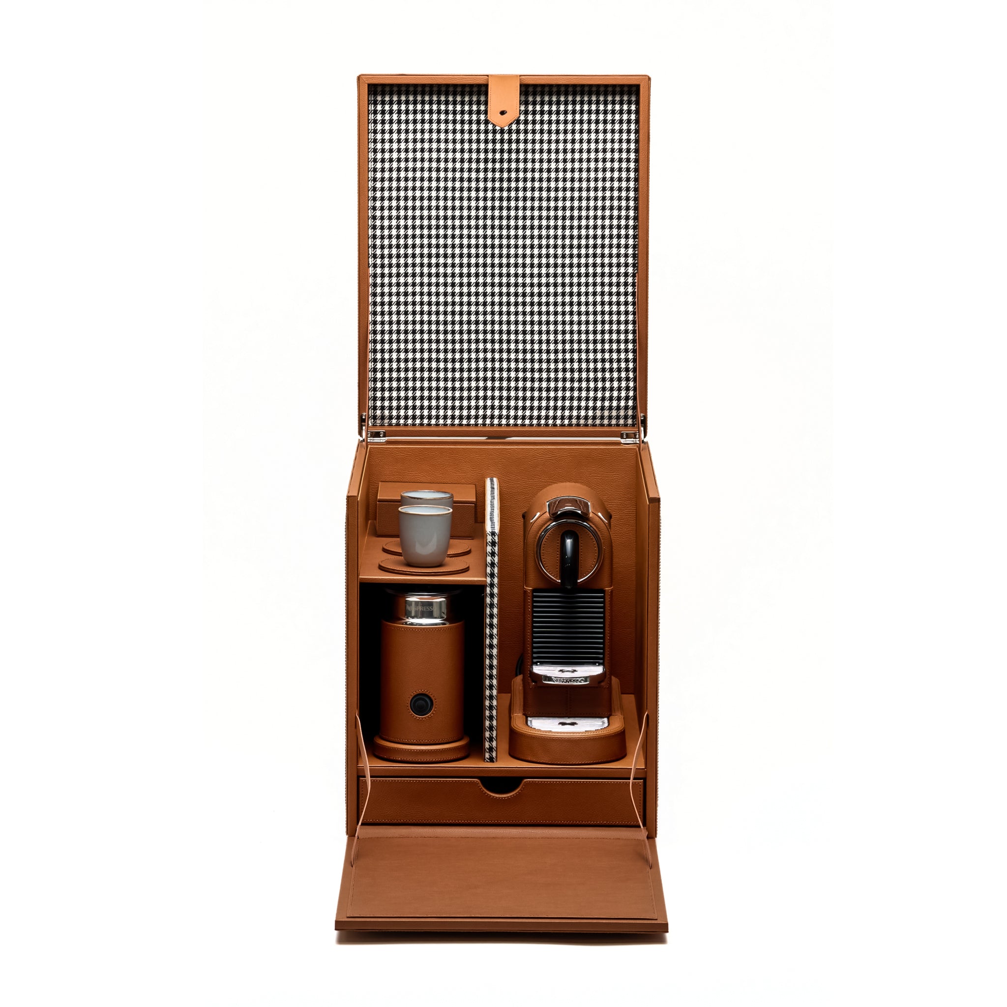 CARRÉRA NOIRE CHEST