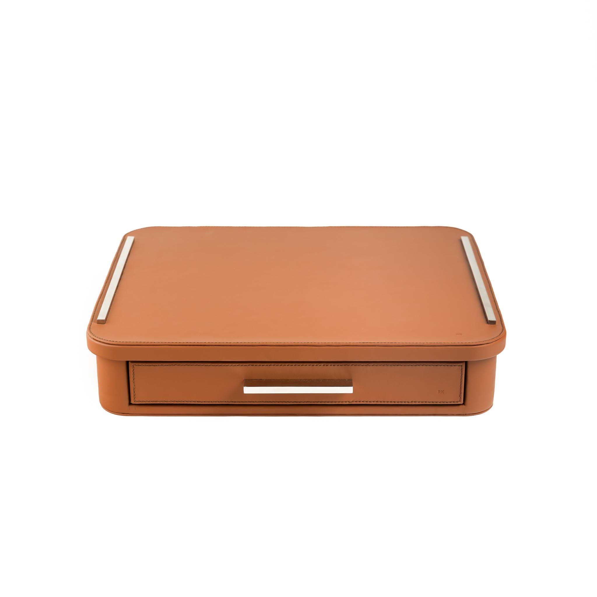 VINCHENTO CASE & ZENIUS MACHINE