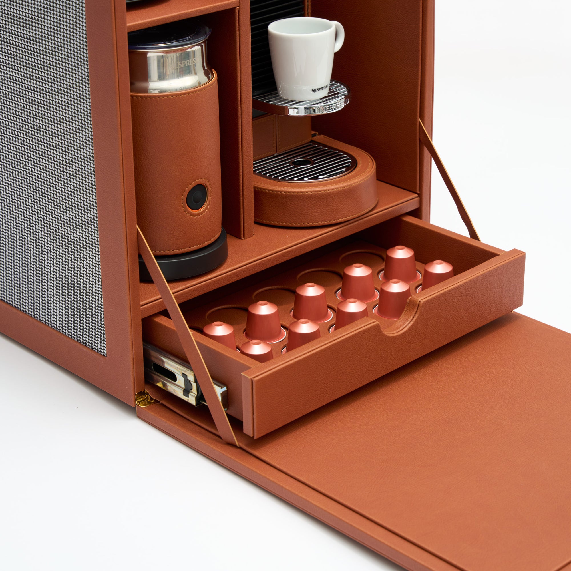 CARRERA MACHINE &amp; CASE